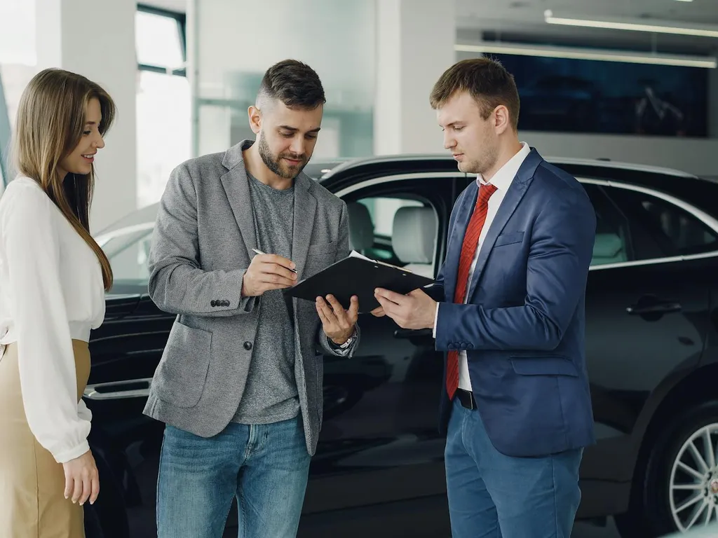 Réserver une voiture d'occasion chez un professionnel sans se faire piéger, étape par étape